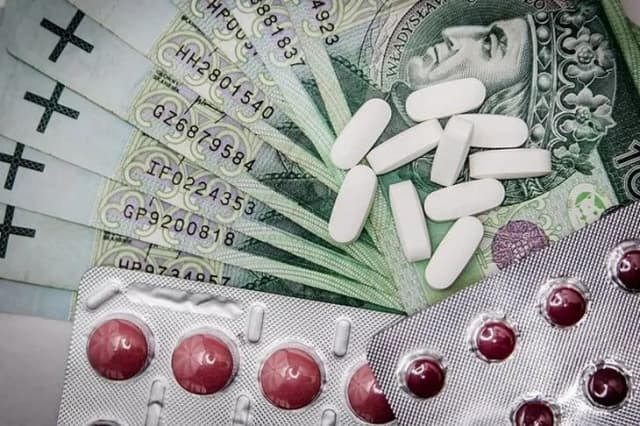 Na czym polega refundacja leków w Polsce? Wszystko, co musisz wiedzieć Na czym polega refundacja leków w Polsce? Wszystko, co musisz wiedzieć